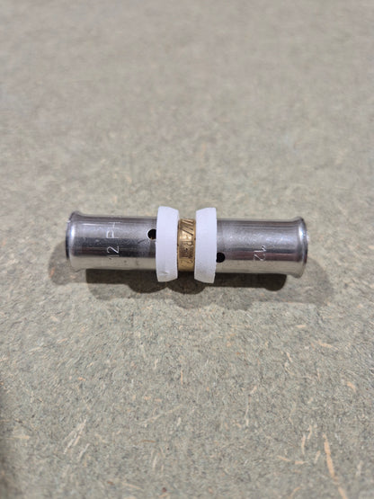 Pressfitting-Kupplung 12 x 1,4 mm für 12mm MV-Rohr